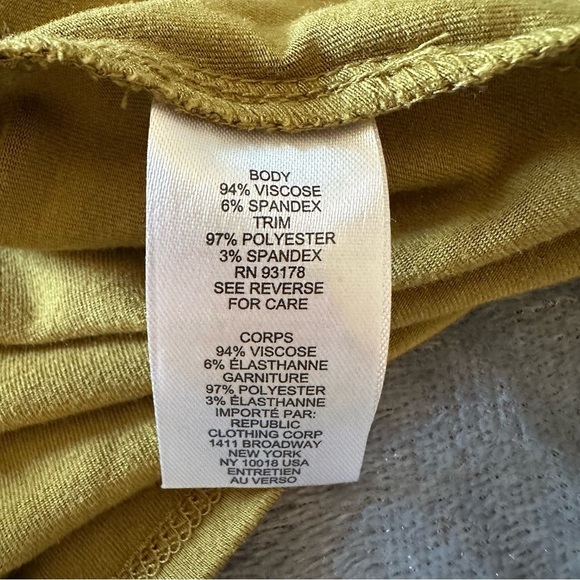 NWOT Tahari Moss Green Fitted Cap Sleeve Jersey Knit T-Shirt Size XS - Picture 11 of 13